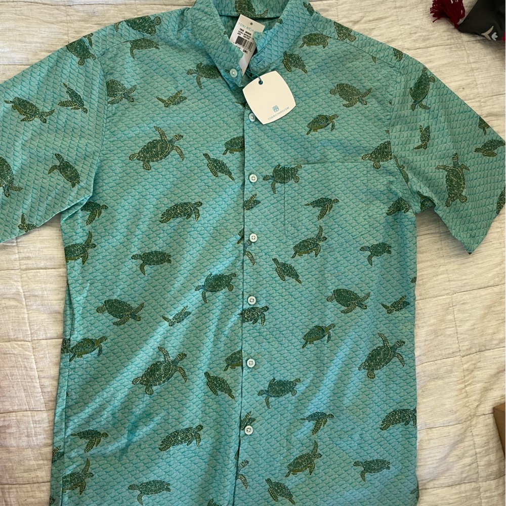 Tori Richards, Small, men’s button down. Turquoise